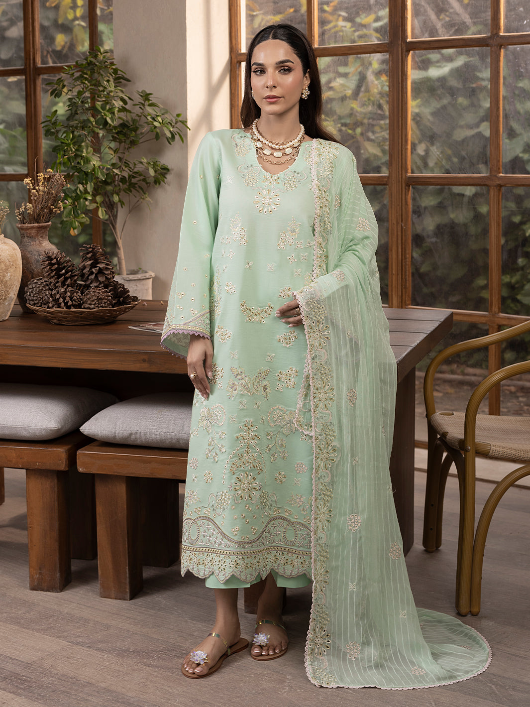 SE-04 | 3Pc Unstitched Lawn Festive Collection Serenda Echo By Celts