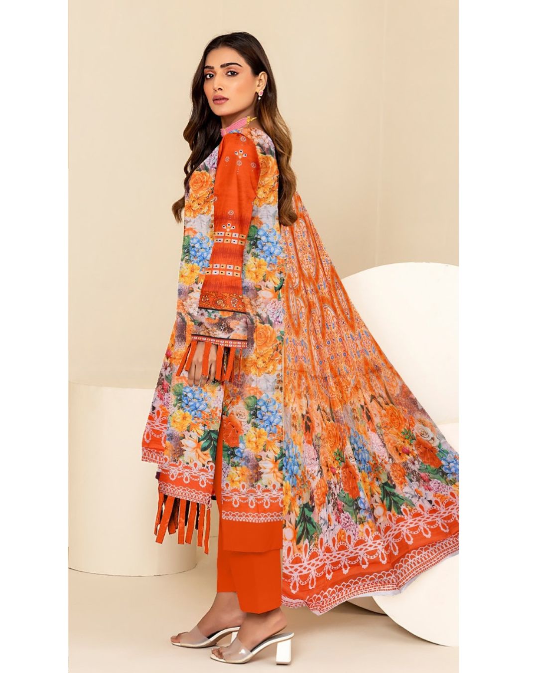 05 - Florence By Amfahh Vol 06 Ladies Digital Lawn Printed 3 Piece Suit - Unstitched