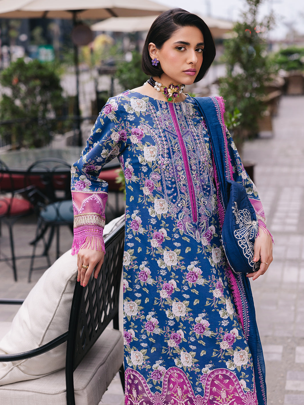 D-03 Ires | 3 Pc Unstitched Lawn Suit Boardway By Mahnur