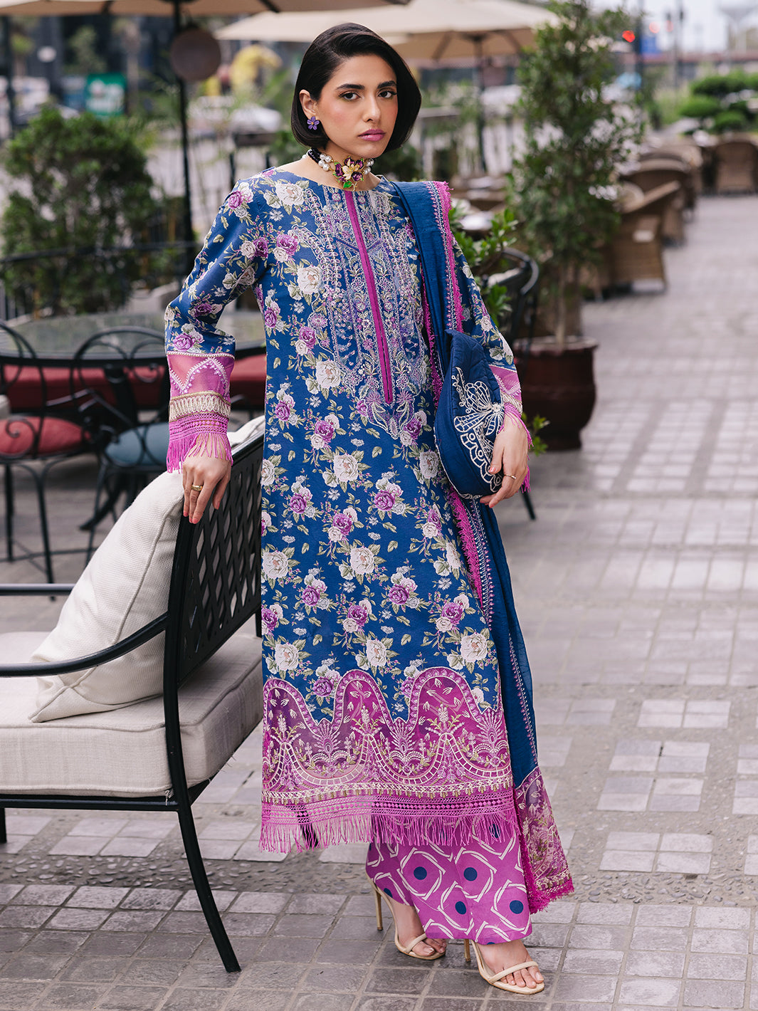 D-03 Ires | 3 Pc Unstitched Lawn Suit Boardway By Mahnur